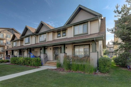 131 Copperpond Common Se, Calgary, AB - Outdoor With Facade