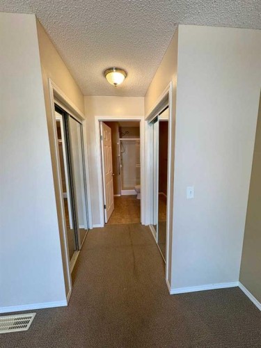 416 3 Avenue, Bassano, AB - Indoor Photo Showing Other Room