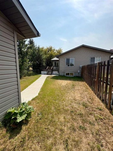 416 3 Avenue, Bassano, AB - Outdoor With Exterior