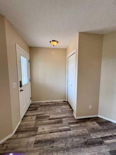 416 3 Avenue, Bassano, AB - Indoor Photo Showing Other Room
