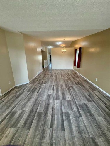 416 3 Avenue, Bassano, AB - Indoor Photo Showing Other Room