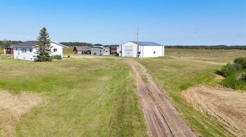 795008 Range Road 44, Rycroft, AB - Outdoor