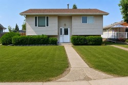 39 Chinook Road WESTBrooks, AB T1R 0C6
