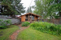 5011 38 Street Sylvan Lake, AB T4S 1B6