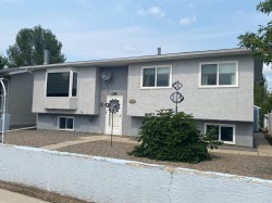 106 Winkler Drive  Hanna, AB T0J 1P0
