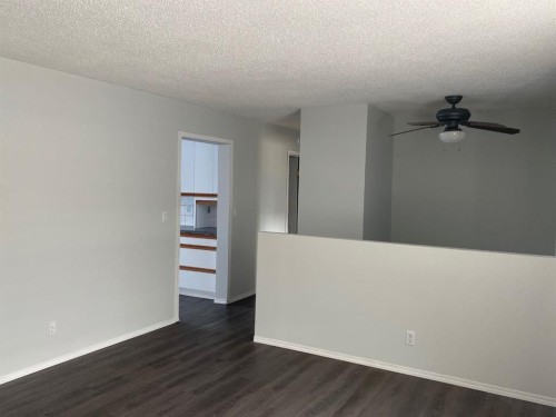 106 Winkler Drive, Hanna, AB - Indoor Photo Showing Other Room