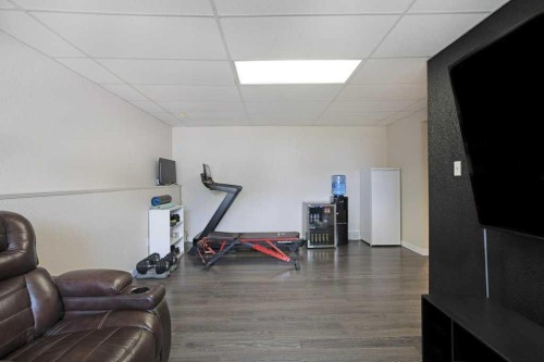 50 Chilcotin Way West, Lethbridge, AB - Indoor