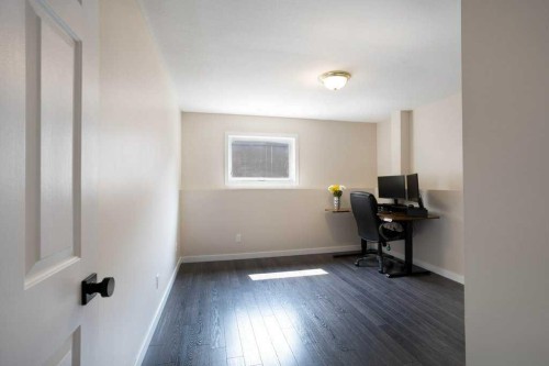 50 Chilcotin Way West, Lethbridge, AB - Indoor