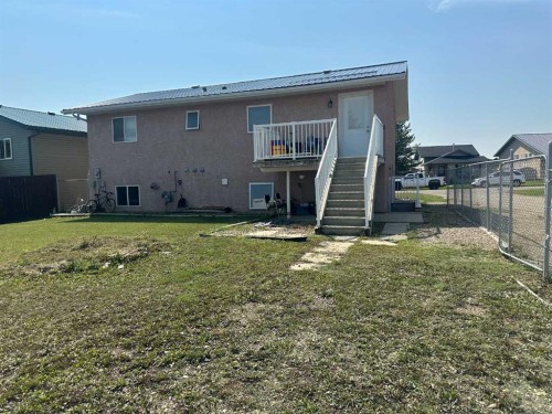 200 Upland Boulevard West, Brooks, AB - Outdoor