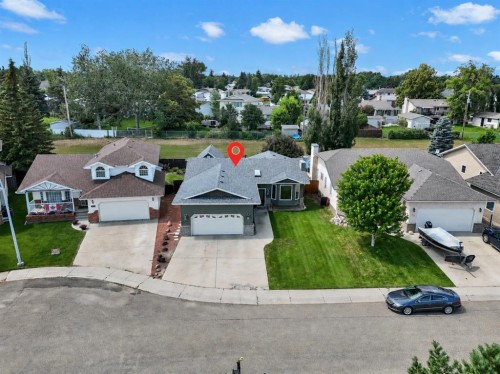 39 Parkland Close EAST Brooks, AB T1R 0M2
