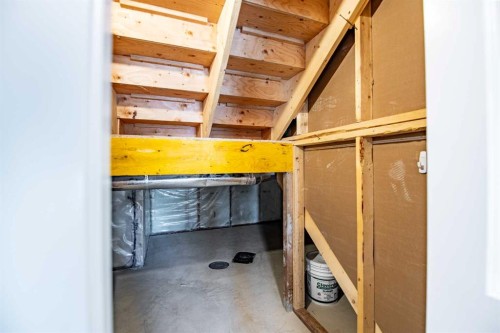 38 Bardwell Way, Sylvan Lake, AB - Indoor Photo Showing Other Room