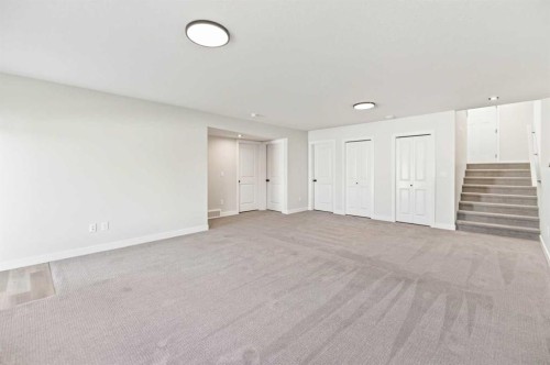38 Bardwell Way, Sylvan Lake, AB - Indoor Photo Showing Other Room
