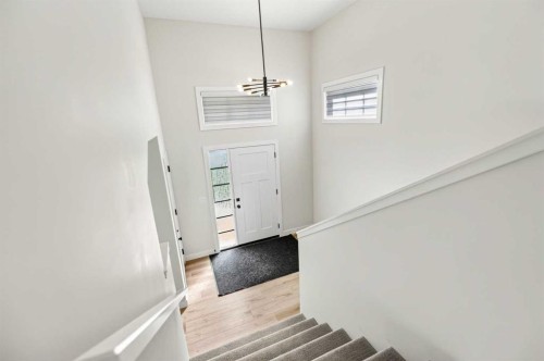 38 Bardwell Way, Sylvan Lake, AB - Indoor Photo Showing Other Room
