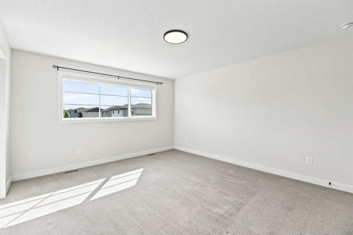 38 Bardwell Way, Sylvan Lake, AB - Indoor Photo Showing Other Room