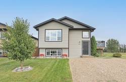 447 Emerson Avenue EAST Duchess, AB T0J 0Z0