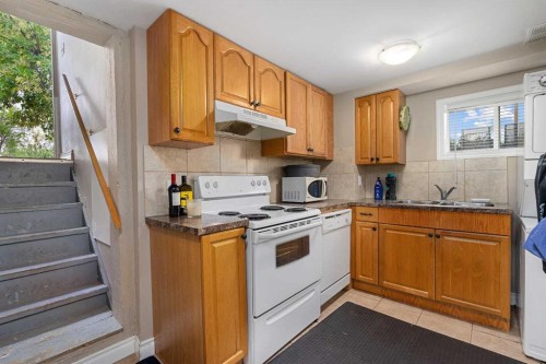 1804 41 Street Nw, Calgary, AB 