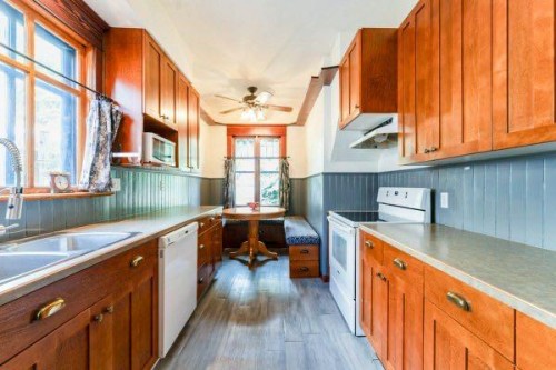 275 3 Ave E, Drumheller, AB 