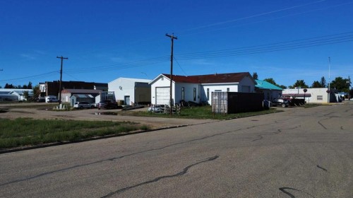 433 2 Avenue, Bassano, AB 