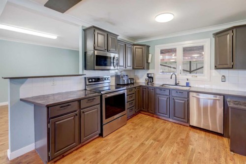 1718 Midland Place, Drumheller, AB 