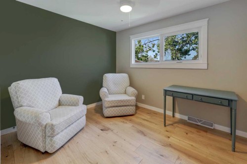 3 Spruce Drive, Drumheller, AB 