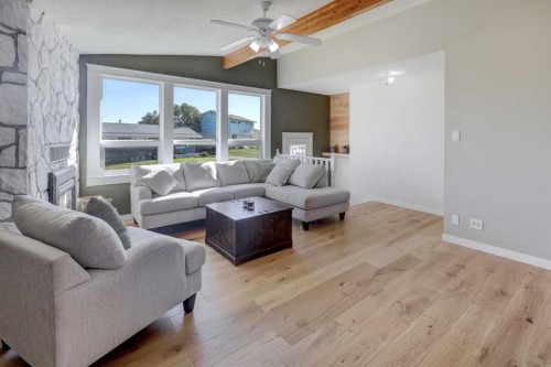 3 Spruce Drive, Drumheller, AB 