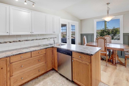 3 Spruce Drive, Drumheller, AB 