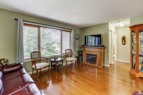177 5 Street, Drumheller, AB 