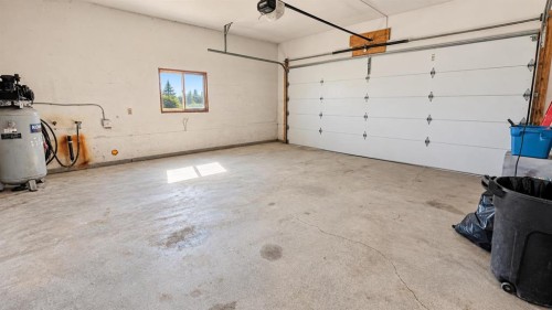 30173 Rr 150, Hanna, AB 
