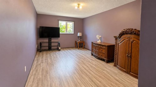 30173 Rr 150, Hanna, AB 