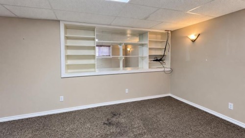 139 Shacker Crescent West, Hanna, AB 