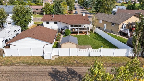 139 Shacker Crescent West, Hanna, AB 