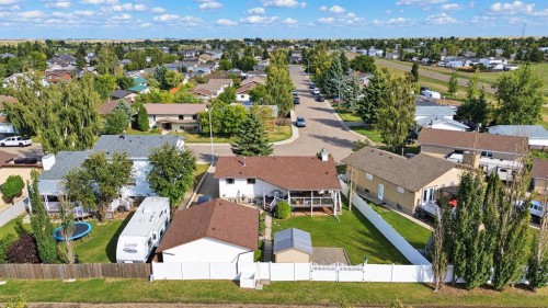 139 Shacker Crescent West, Hanna, AB 