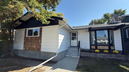 307 6 Avenue West, Hanna, AB 
