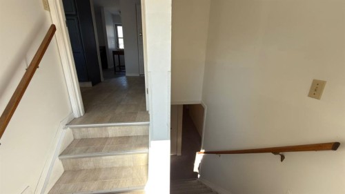 307 6 Avenue West, Hanna, AB 