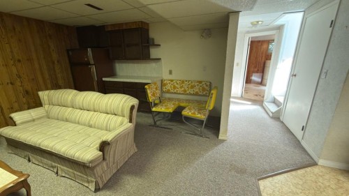 307 6 Avenue West, Hanna, AB 