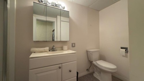 307 6 Avenue West, Hanna, AB 