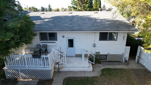 307 6 Avenue West, Hanna, AB 