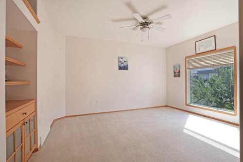 75 Sunset Crescent Sw, Medicine Hat, AB 