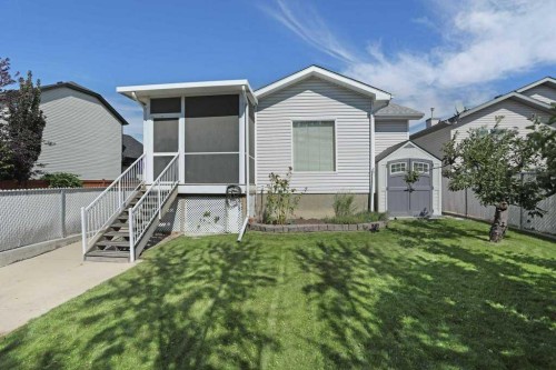 75 Sunset Crescent Sw, Medicine Hat, AB 