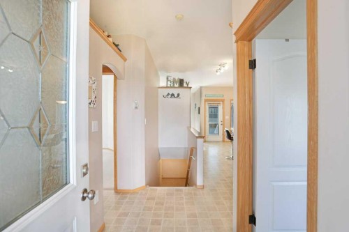 75 Sunset Crescent Sw, Medicine Hat, AB 