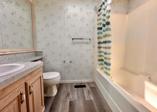 613 Iris Street, Rosemary, AB 