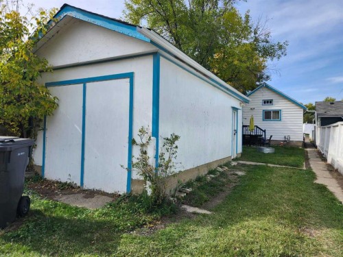 590 2 Street Sw, Drumheller, AB 