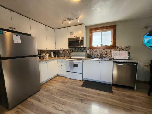 590 2 Street Sw, Drumheller, AB 