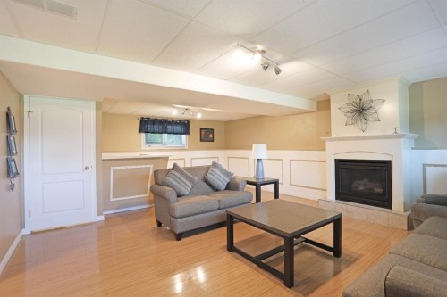 3 Ash Street West, Brooks, AB 