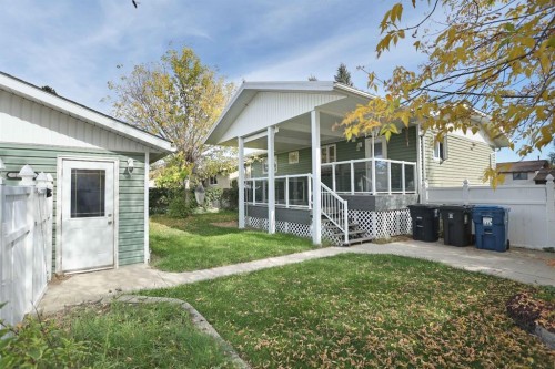 3 Ash Street West, Brooks, AB 