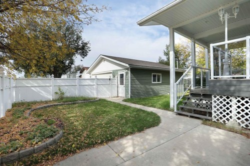 3 Ash Street West, Brooks, AB 