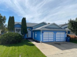 91 Parkland Way EAST Brooks, AB T1R 0M6