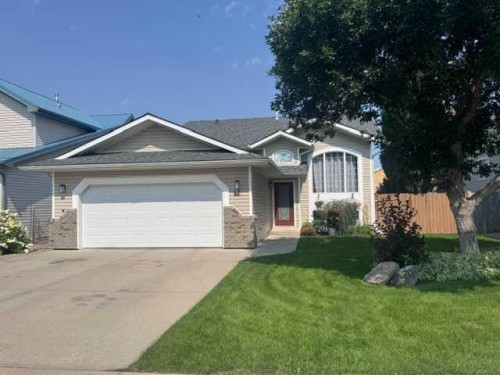 12 Upland Link  Brooks, AB T1R 1L4