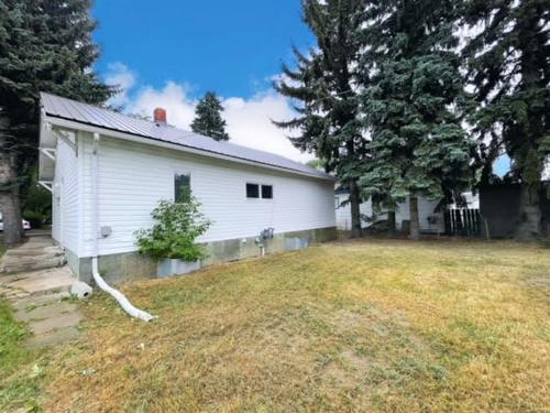 5220 48 Street, Provost, AB - Outdoor