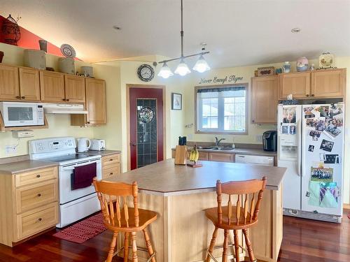 4619 51 Street, Mannville, AB - Indoor Photo Showing Kitchen With Double Sink